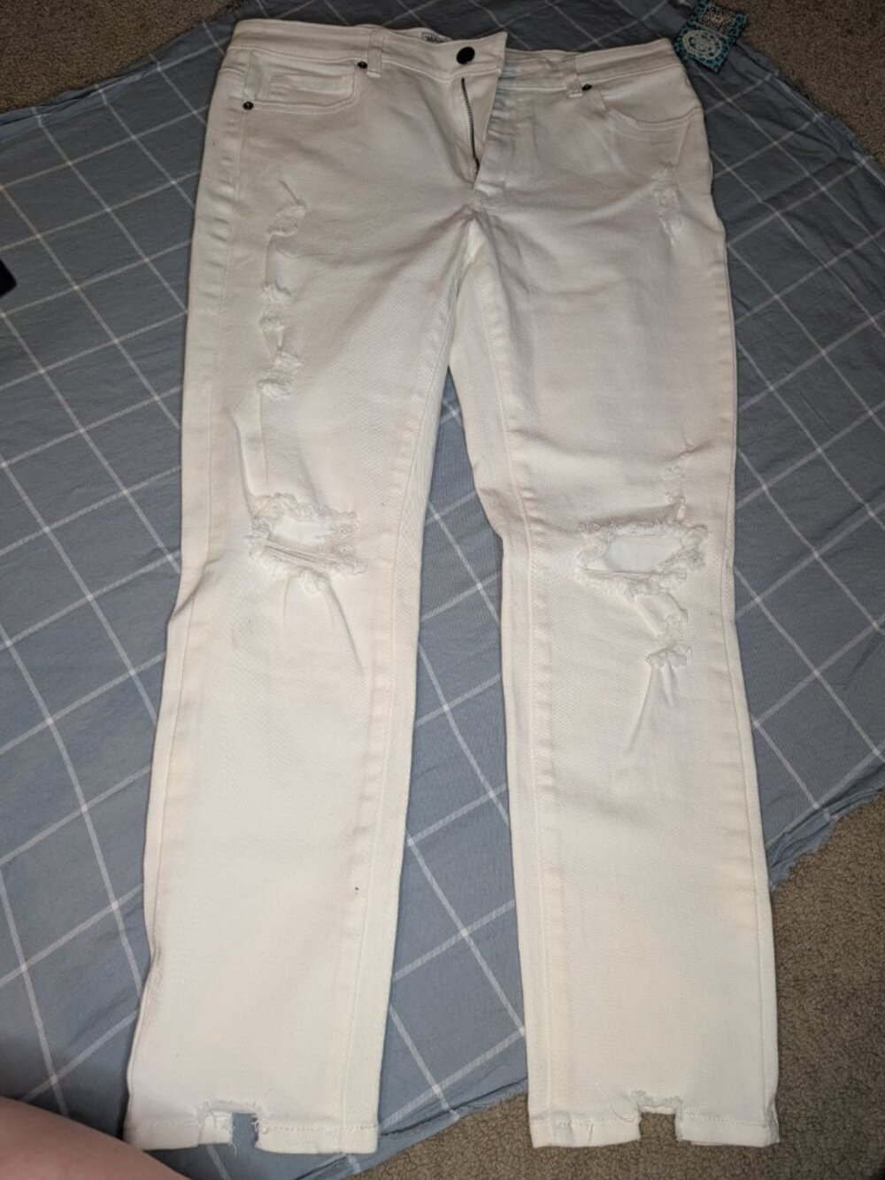 NWT - White Birch White jeans